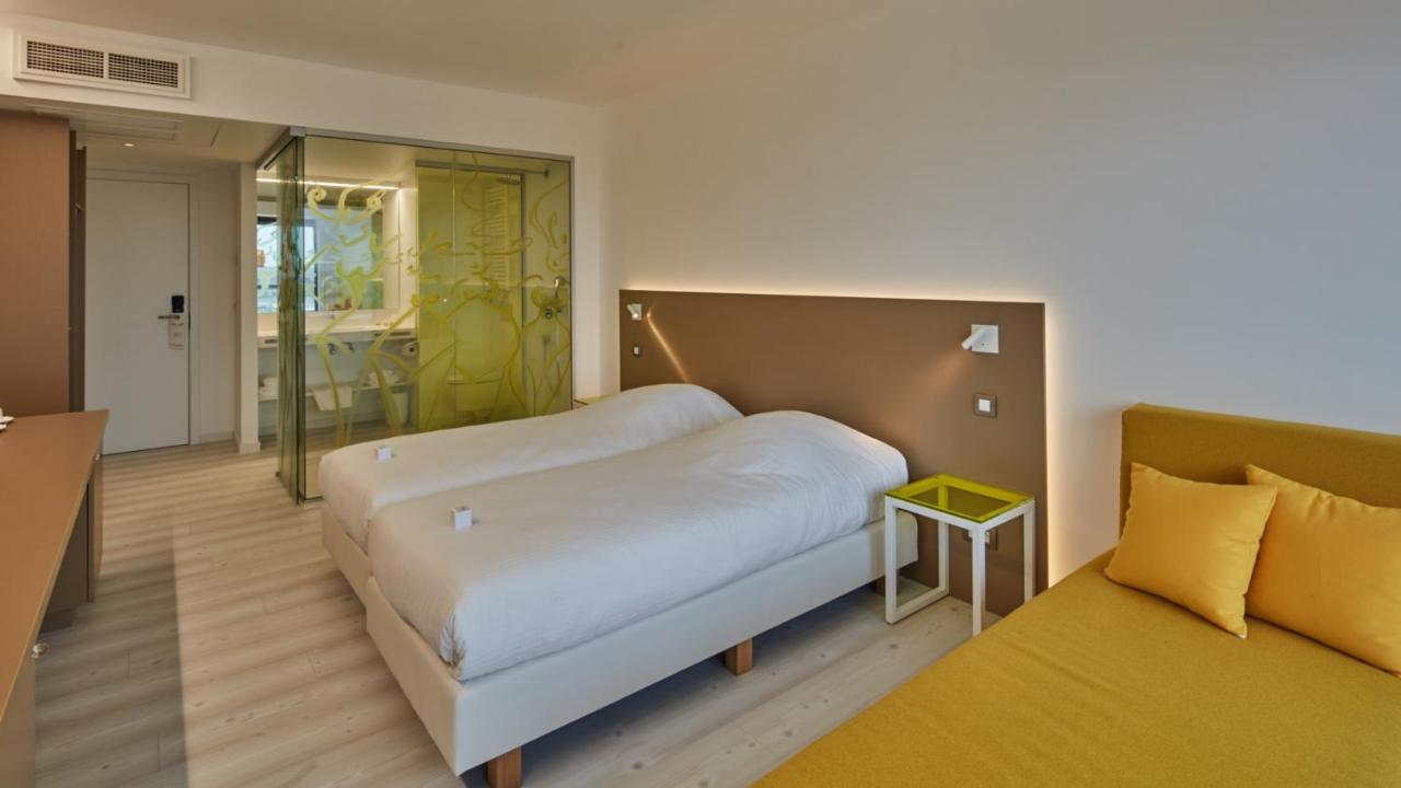 Corbie Lommel Ring Hotel Exterior foto